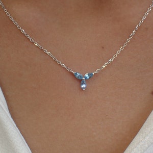 Collana con topazio blu taglio marquise 4x2 MM / Collana a catena sottile in oro massiccio 14K / Regalo pietre portafortuna di novembre