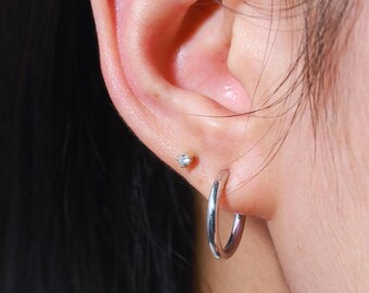 Hoop Earrings / Stud Hoops Earrings / Hollow Earrings