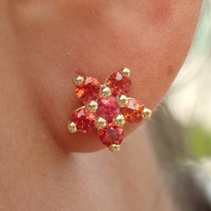 Orange Sapphire Stud Earrings / 14k Solid Gold Flower Earrings / September Birthstone Gifts / Earring Gifts for Women