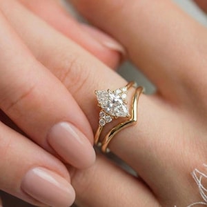 1ct Marquise Moissanite Engagement Ring Set, Marquise Diamond Wedding Ring Set, Promise Ring for Woman, 14K Solid Gold Anniversary Ring Set image 4