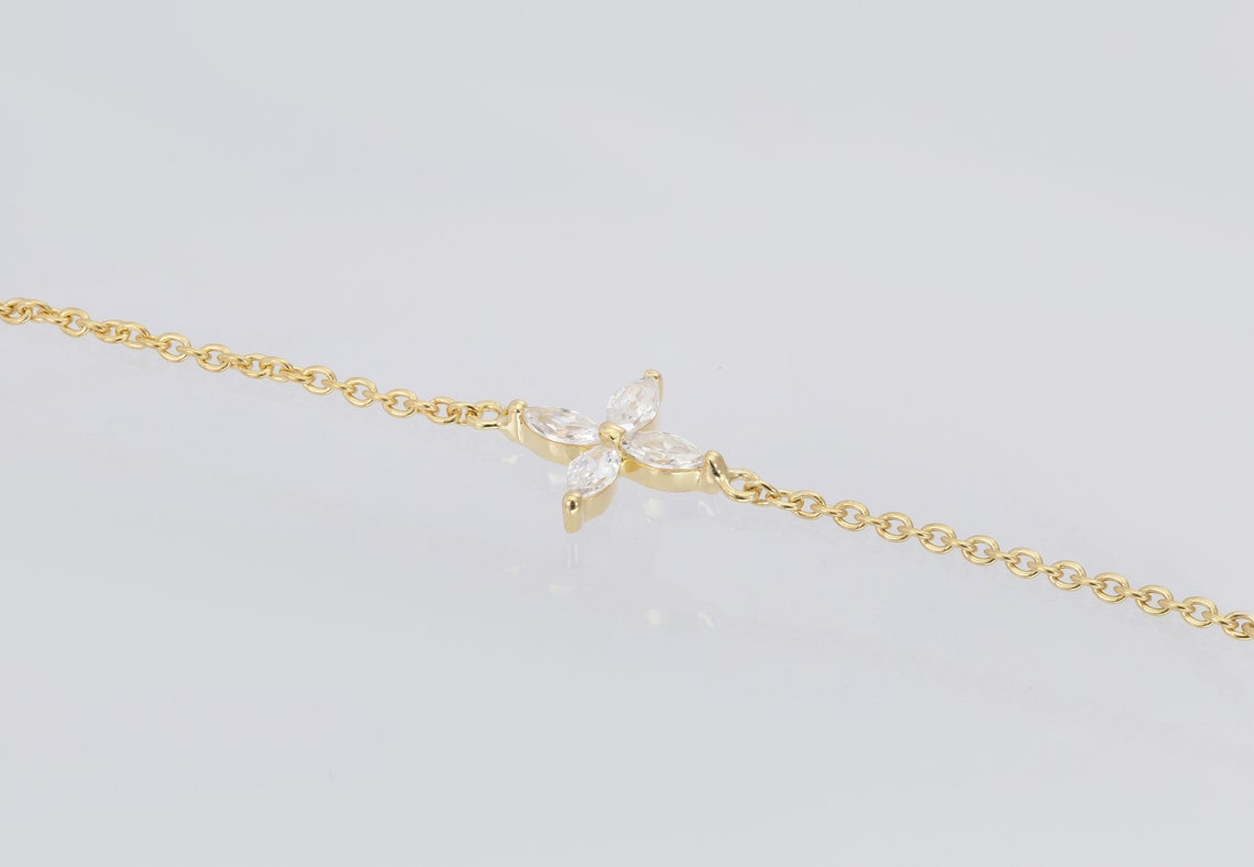 Marquise Flower Necklace Set