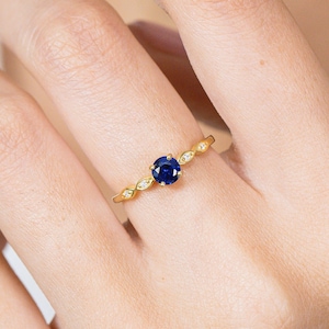 Anillo de compromiso de zafiro azul y diamante, piedra natal de septiembre, anillo de zafiro, anillo de promesa único de oro de 18 quilates, anillo de talla marquesa