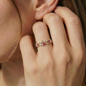 Round Pink Tourmaline Leaf Wedding Band, Nature Inspired Floral Cluster Ring for Her – October Birthstone Gift – 14K Gold Moissanite Jewelry image 6