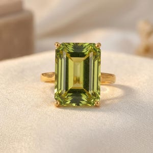 Large Peridot Ring, Emerald Cut 12 x 16 Peridot Ring, 14K Gold Statement Ring, August Birthstone, Gift For Mother image 2