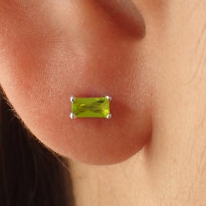 Peridot Baguette Stud Earrings / Minimal Dainty Earrings / August Birthstone / Crystal Studs / Geometric Earrings