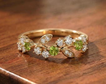 Peridot Leaf Wedding Band, Nature Inspired Floral Cluster Ring for Her – August Birthstone Gift – 14K Gold Moissanite Jewelry