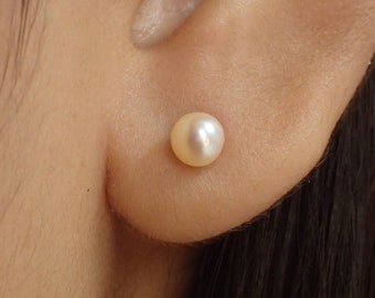 Sterling Silver Freshwater Pearl Earrings / Gold Plated Pearl Stud Earrings / Bridesmaid Gifts / Bridal Party Gift