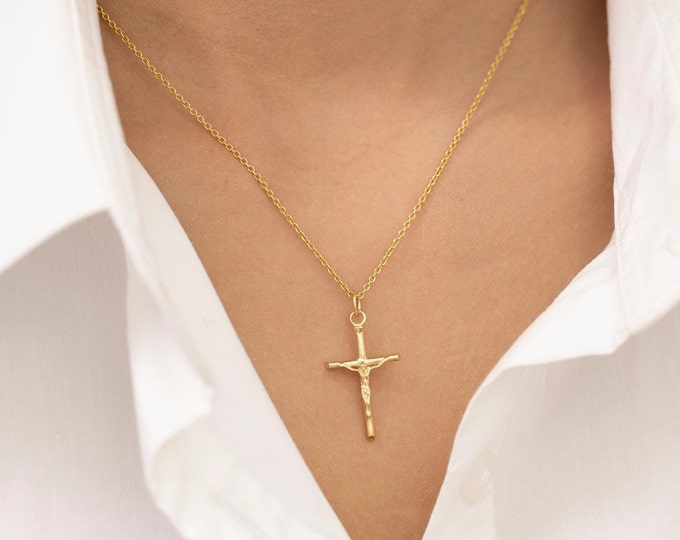 Crucifix Cross Necklace, Crucifix Pendant Necklace, Minimalist Cross ...