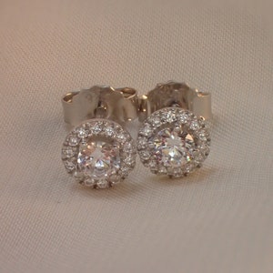 Minimalist Halo Stud Earrings / Diamonds Halo Earrings / Minimalist Earrings / Classic Earrings / Bridesmaid Gift image 8
