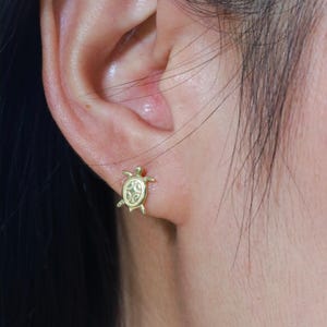 Turtle Stud Earrings, Animal Earrings, Minimal Earrings Gift for Her, Tortoise Earrings, Cartilage Earring, Beach Jewelry
