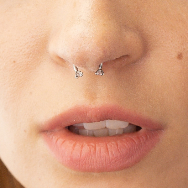 Diamond Septum Ring, Horseshoe Ring, Nose Piercing, Modern ring, Minimalist Ring, Septum Ring, Piercing Jewelry