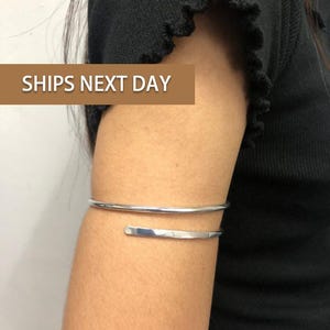 Minimalist Simple Arm Band / Upper Arm Cuff / Thin Arm Band / Upper Arm Jewelry / Arm Bracelet / Mother&#39;s Day Gift