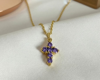 Amethist ketting / kleine kruishanger voor vrouwen / geboortesteen februari ketting / Religieuze ketting cadeau