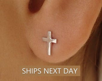 Cross Stud Earrings / Tiny Cross Earrings in Sterling Silver / Religious Earrings Gift / Minimalist Earrings / Last Minute Gifts