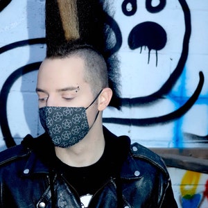 Black Pentagram Print Mask- With Nose Bridge
