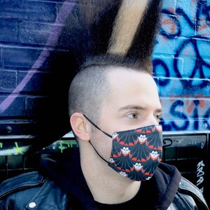 Vampir bedruckte Maske - mit Nasenbrücke