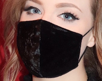 Máscara de terciopelo negro - con puente nasal
