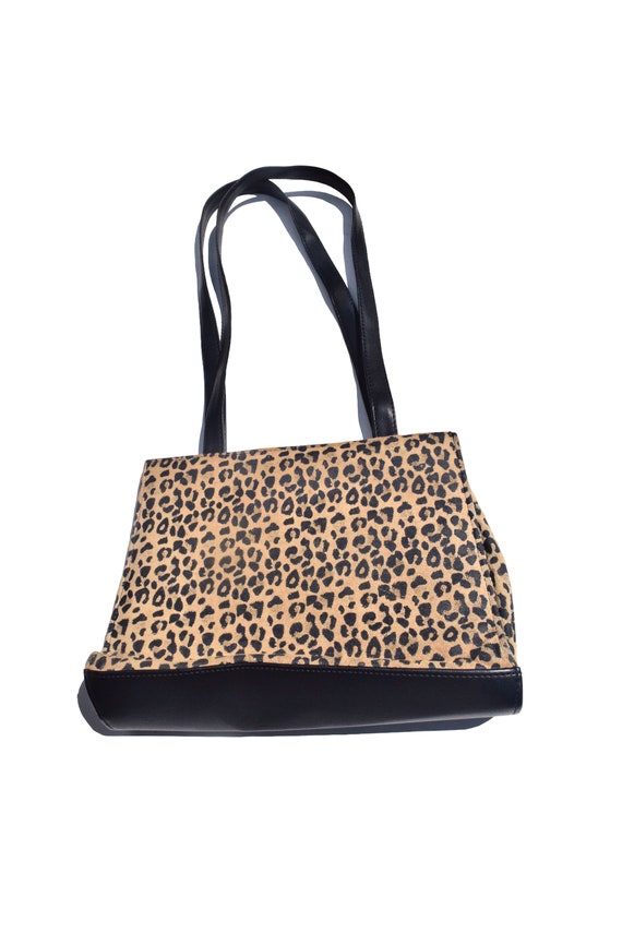 Late 90s Early 2000s Leopard Printed Shoulder Bag - image 3