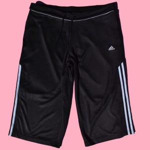 2000s Athletic Black Capri Shorts