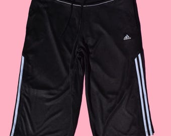Pantalones cortos capri deportivos negros de la década de 2000