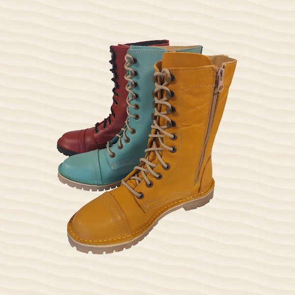 Army Combat Boots: Bright-coloured