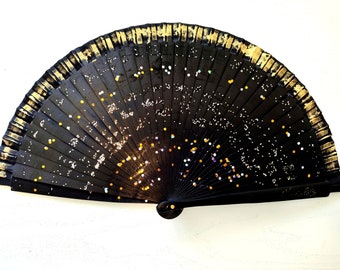 Spanish fan, hand painted, gold and silver, Fiesta series, Ecological Product, includes gift case. Can be customized