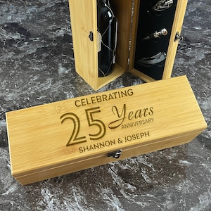25 Year Anniversary, Gift for Couple 25 Years, 25 Years Wine Gift, Anniversary Gift 25 Years, Personalized Wine Box
