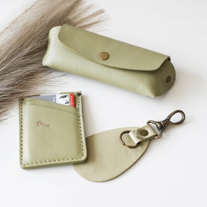 Leder-Geschenk, Leder-Accessoires, passendes Set, Leder-Kartenhalter, Sonnenbrillen-Etui, Geschenk für Frauen oder Männer, Leder-Schlüsselanhänger