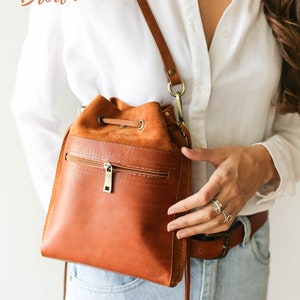 Kleine Leder Geldbörse, Crossbody Bag, Leder Bauchtasche, kleine Ledertasche für Frauen, Leder Gürteltasche