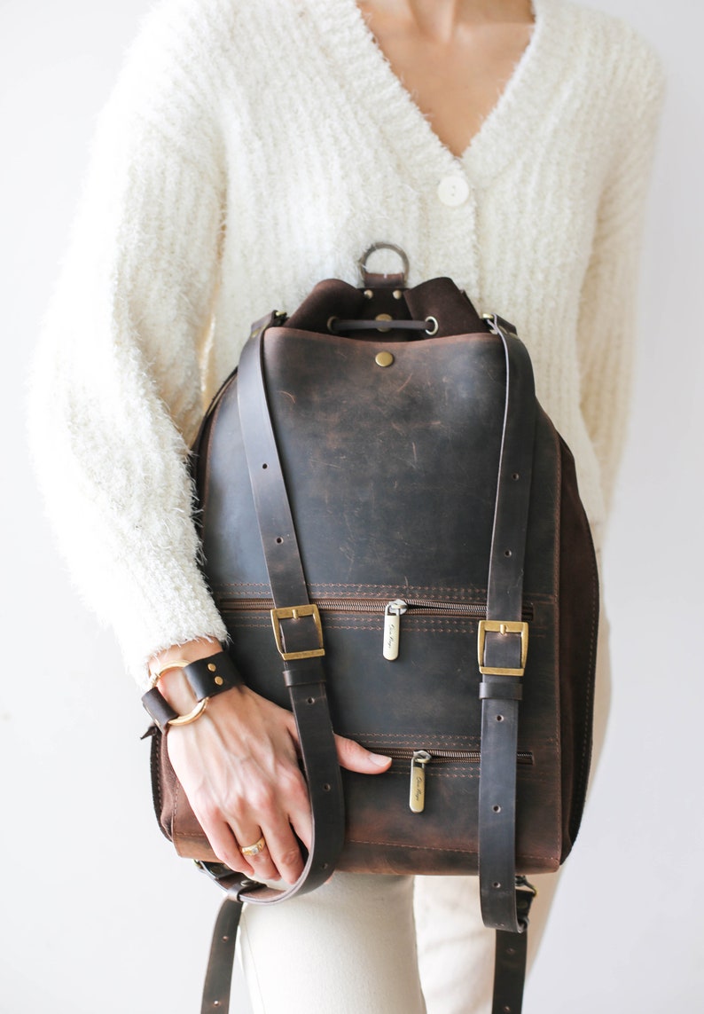 Men's Leather Backpack, Brown Leather Backpack, Laptop Backpack for Men and Women, Leather Rucksack, Minimalist Backpack 画像 9