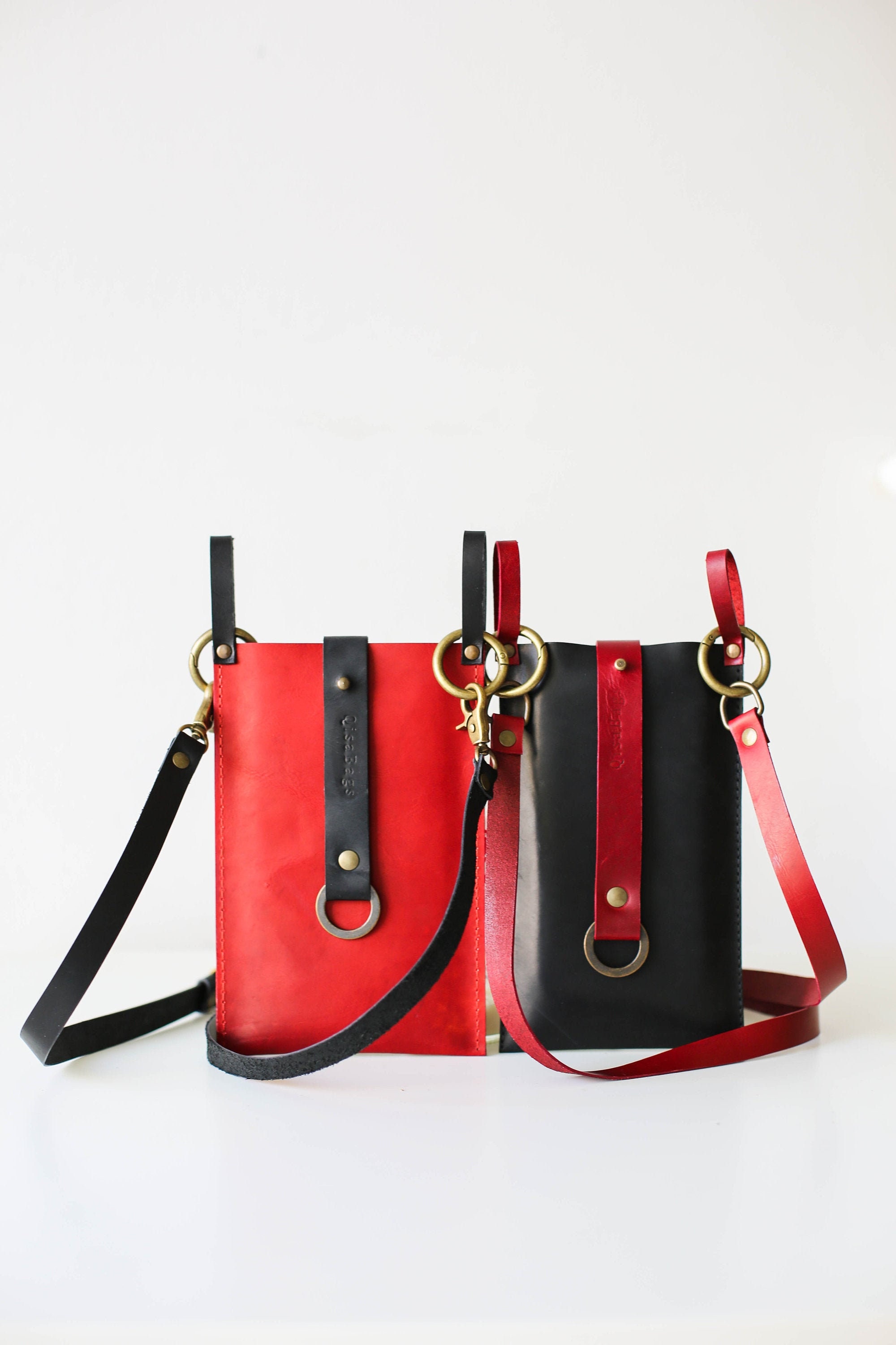 Leather Accessories, Gift for her, Phone Bag, Leather Phone Cases, Small Leather Bag, Small Leather Purse, Mini Travel Bag, Iphone 15 case