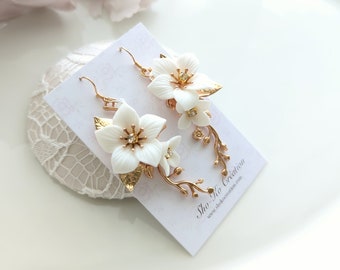 Boucles d'oreilles mariage fleurs blanches, bijoux mariage fleurs blanches, boucle d'oreille mariage bohème