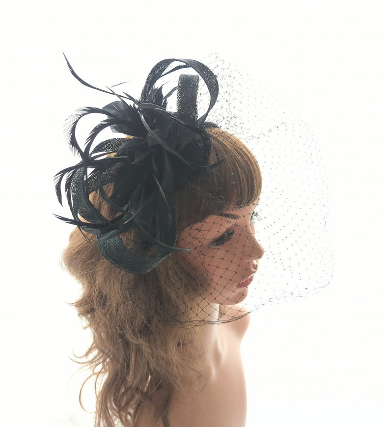 Bibi mariage noir plumes, bibi plumes noir, accessoires des cheveux mariage noir, petit chapeaux mariage, mini chapeaux cérémonie plumes image 6