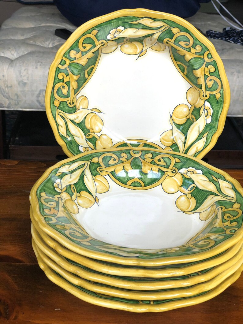 Ceramiche D/'Arte Ravello Italy Pasta Bowls Versace Design Monocromia Green Bottle