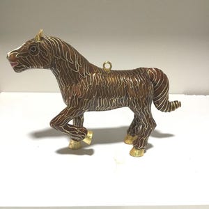Vintage Chinese Cloisonne Horse Ornament: Brass Details