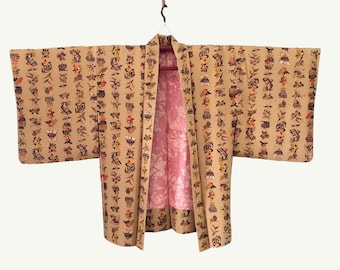 h116 TRADITIONAL  DESIGN HAORI 'Nyoko', Japanese kimono silk crepe duster jacket, loose-fit one-size, batik lining, ochre