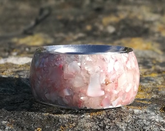 Ladies natural pink crushed shell domed inlay 10mm stainless steel ring