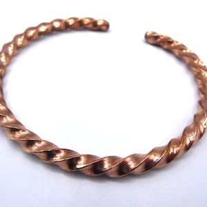 Handmade Pure Copper Bracelet with Twist Design