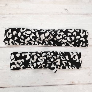 Reverse Black and White Snow Leopard Print Mommy and Me Matching Headbands, Baby Bows, toddler headwraps, mom and baby matching, cheetah