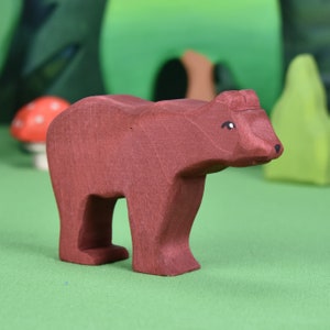 Holztierspielzeug Waldorf Spielzeug Tiere aus Holz Handgefertigtes Holzspielzeug Spielzeug mit offenem Ende Brown Bear