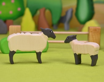 Schaf Figur | Waldorf Spielzeug | Holztiere vom Bauernhof | Kinder Holzspielzeug | Spielzeugtiere aus Holz