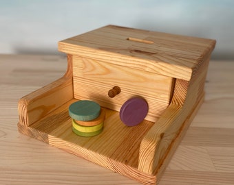 Montessori bebe object permanence box | Montessori baby toys | Wooden Montessori toys | Handmade wooden toys