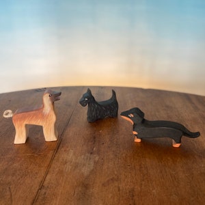 Figurines Animaux en bois faits main