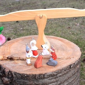 Waldorf toys based on a story, wooden animal toys, Waldorf wooden toys