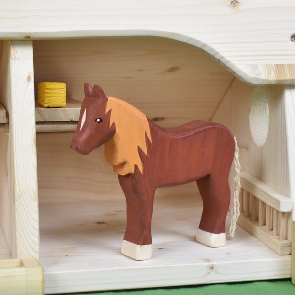 Catalan | Wooden horse toy | Wooden toy animals | Wooden toys | Waldorf toys | Wooden farm animals