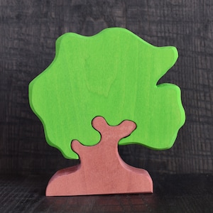 Waldorf toys | Kids wooden toys | Wooden toddler toys | Waldorf wooden toys | Oak tree in spring