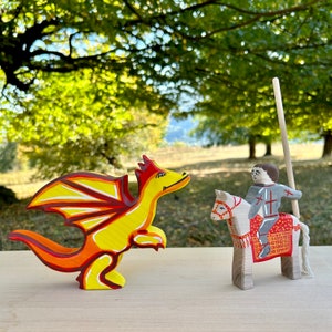 St. George & The Dragon | Wooden dragon toy and knight set | Waldorf toys | Wooden figurines | Waldorf wooden toys