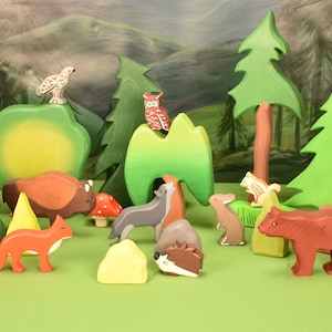 Holztierspielzeug Waldorf Spielzeug Tiere aus Holz Handgefertigtes Holzspielzeug Spielzeug mit offenem Ende Animals only (9 pcs)