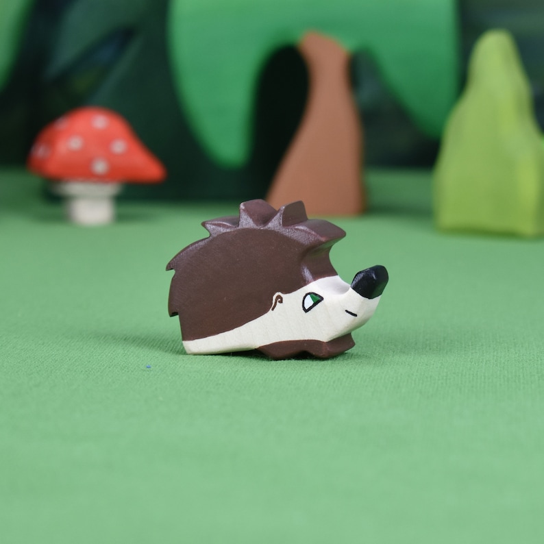 Holztierspielzeug Waldorf Spielzeug Tiere aus Holz Handgefertigtes Holzspielzeug Spielzeug mit offenem Ende Hedgehog