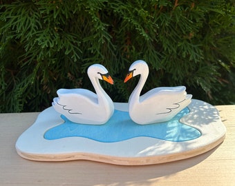 Le Lac des Cygnes - Jouets animaux en bois | Jouets Waldorf | Animaux en bois | Jouets en bois faits à la main | Jouets ouverts